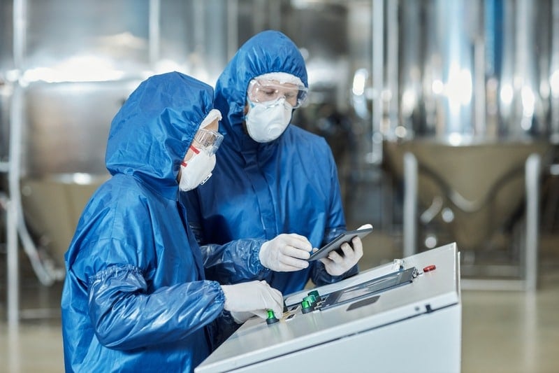 Cleanroom Gowning: A Step-by-Step Guide to Scrubbing Into a Cleanroom |  Dycem